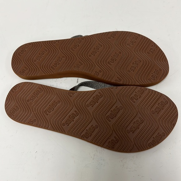 Flojos Flip Flops Size 8 - Picture 4 of 4